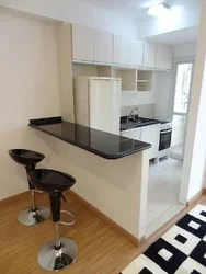 Xruşşovdakı Mətbəxdəki Bar Masaları Fotoşəkili