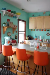 Colors combined with orange in the kitchen interior