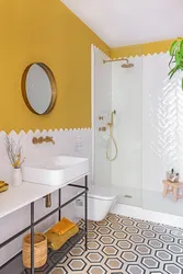 Bathroom design yellow bathtub