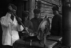 Фото полевых кухонь времен войны