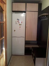 Хрущевтегі тоңазытқышы бар дәліздің дизайны