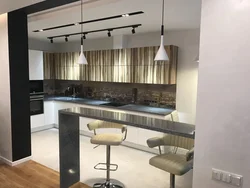 Kitchen design 25 sq.m. with a bar counter