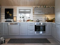Ҷевонҳои IKEA дар дохили ошхона