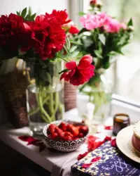 Flowers in the kitchen photo in the interior