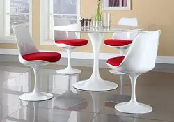 Mətbəxin Interyer Dizaynı Üçün Stol Və Stullar