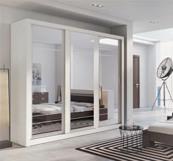 Wardrobe in the bedroom modern design