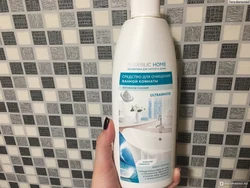 Bath cleaning photo