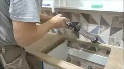 How to install a countertop in a kitchen photo