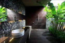 Banyoning ichki qismidagi Bali