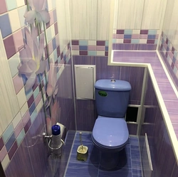 Finishing the bathroom with plastic panels photo design