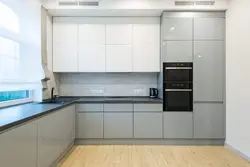 Дизайн кухни с фасадами