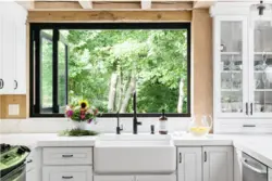 Kitchen design sink opposite the window