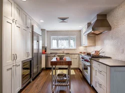 Narrow rectangular kitchen design