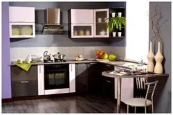 Combination with wenge color in the kitchen interior