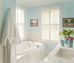 Window In The Bathroom Photo How To Decorate