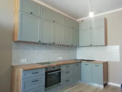 Кухни современный дизайн с антресолью