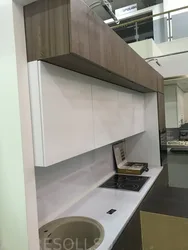 Кухни современный дизайн с антресолью