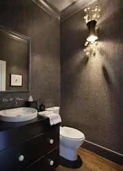 Bath design with liquid wallpaper