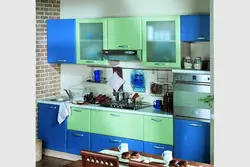 Цвета которые сочетаются с синим в интерьере кухни