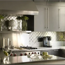 What apron will suit a gray kitchen photo