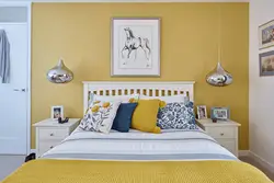 Combination of yellow color in the bedroom interior