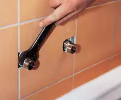 Смеситель ванна установка фото