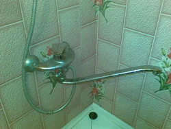 Hamam film fotoşəkili ilə örtülmüşdür