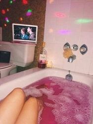 Home photo in the bath