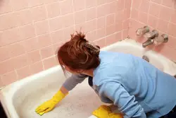 Чистим ванну фото