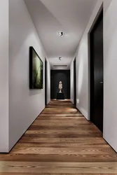 Koridor Fotoşəkilindəki Mərtəbə Nə Rəngdədir