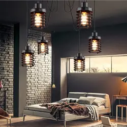 Yotoqxona fotosurati uchun loft uslubidagi qandillar