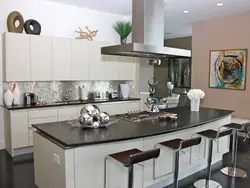 Mirror apron for the kitchen photo in the interior