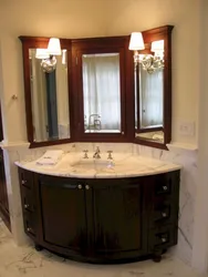 Burchakli lavabo bilan hammom dizayni