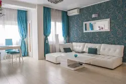 Dengiz yashil divanli yashash xonasining fotosurati