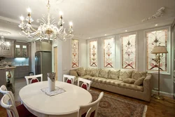 Design of a classic kitchen combined with a living room