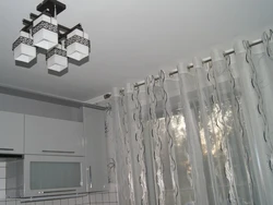 Фото потолочный карниз на кухне