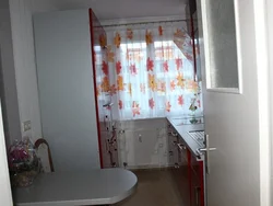 Шторы для маленькой кухни в хрущевке в современном дизайне
