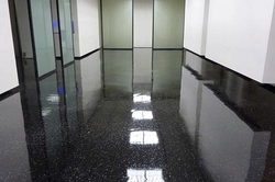 Photo of epoxy self-leveling floors in an apartment