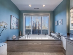 Bath podium interior