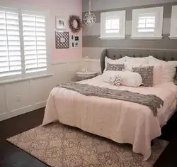 Bedroom design with pink bed