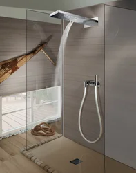 Hamam fotoşəkili üçün duş başlığı