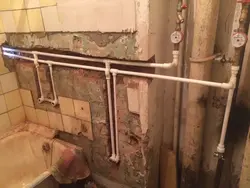 Bathroom layout photo