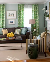 Choose curtains to match the living room interior color combination