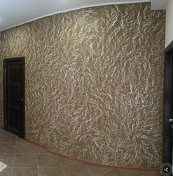 Bark beetle photo plaster in the kitchen