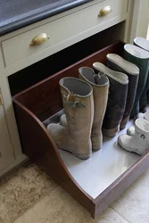 Нигоҳ доштани пойафзол дар долон имконоти акс