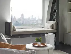 Window sill design in the living room