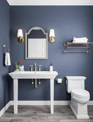 Bathroom design with painted walls
