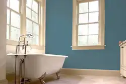 Дызайн ваннай з пафарбаванымі сценамі