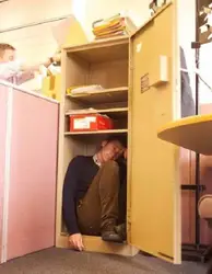 Mətbəxdə yatmaq foto