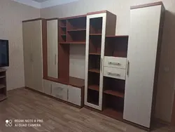 Деворҳо барои як хонаи истиқоматии дароз акс